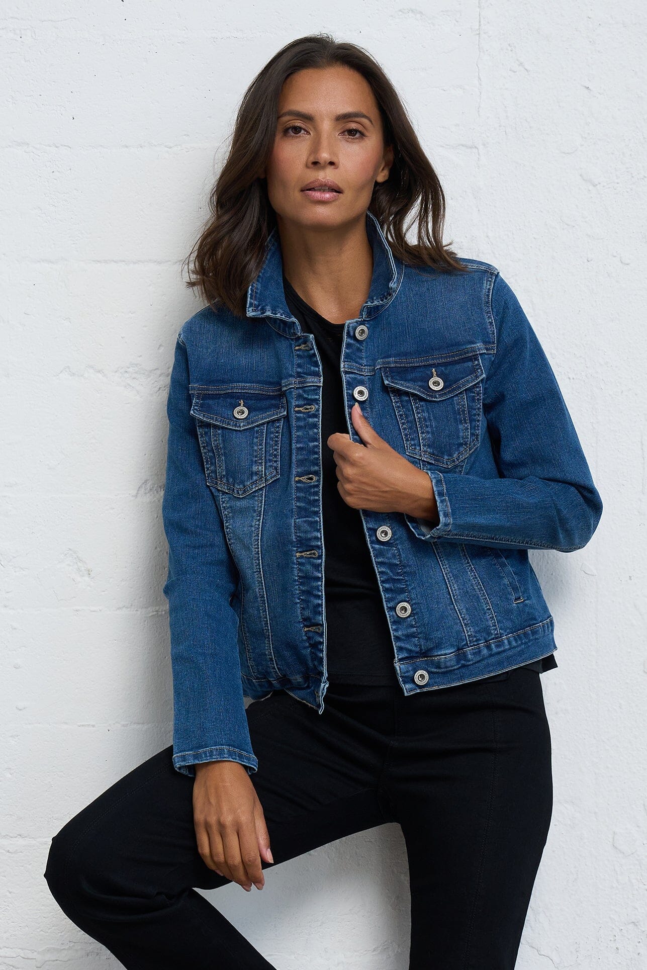 Classic Stretch Denim Jacket – Vintage Look, Stretch Comfort