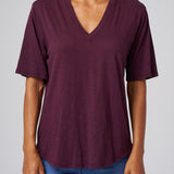 Slub Jersey V-Neck Elbow Sleeve Tee in Aubergine