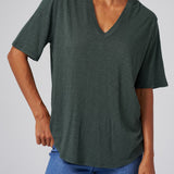 Slub Jersey V-Neck Elbow Sleeve Tee in Evergreen