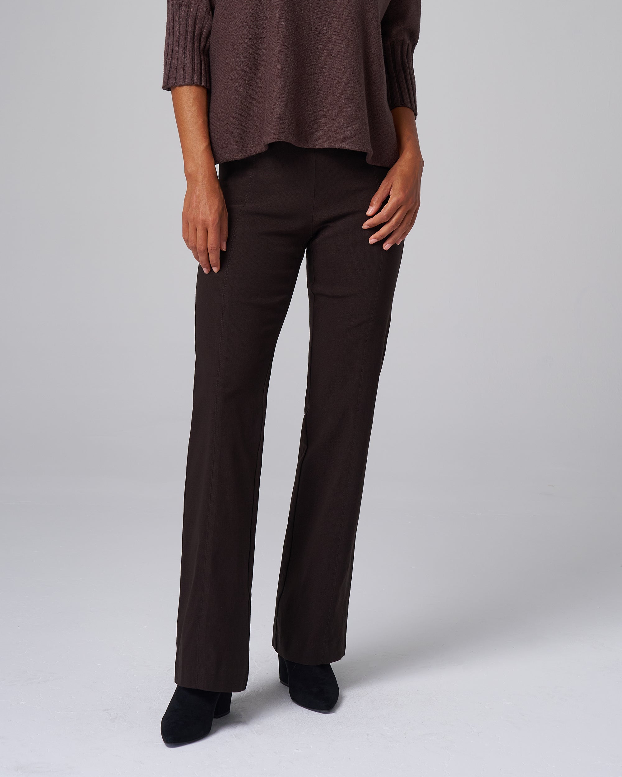 Bootcut Magic Pant