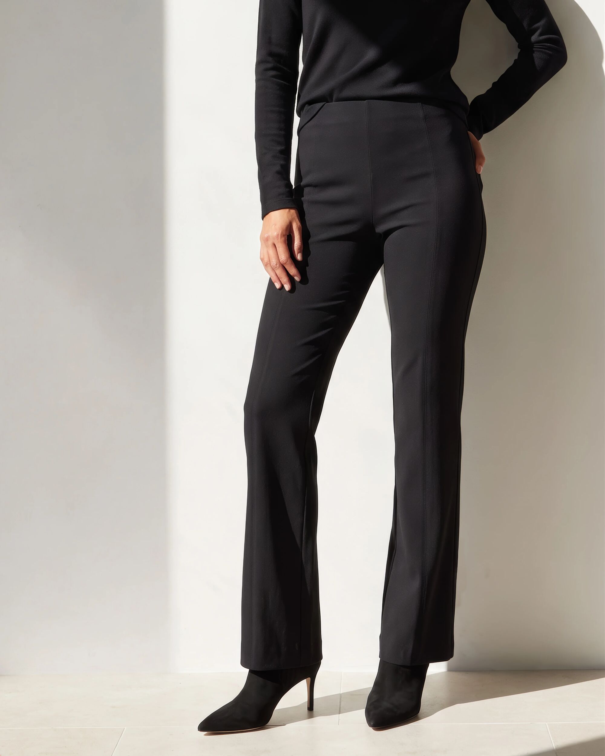 Bootcut Magic Pant