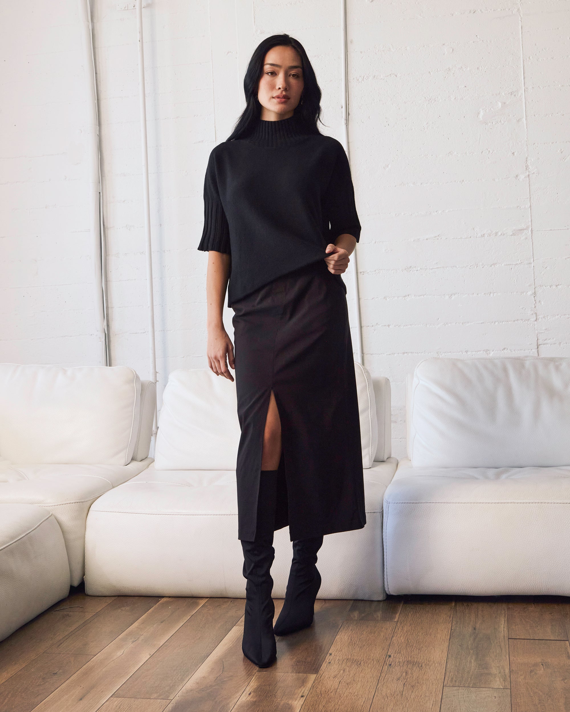 Funnel Neck Elbow Sleeve Pullover