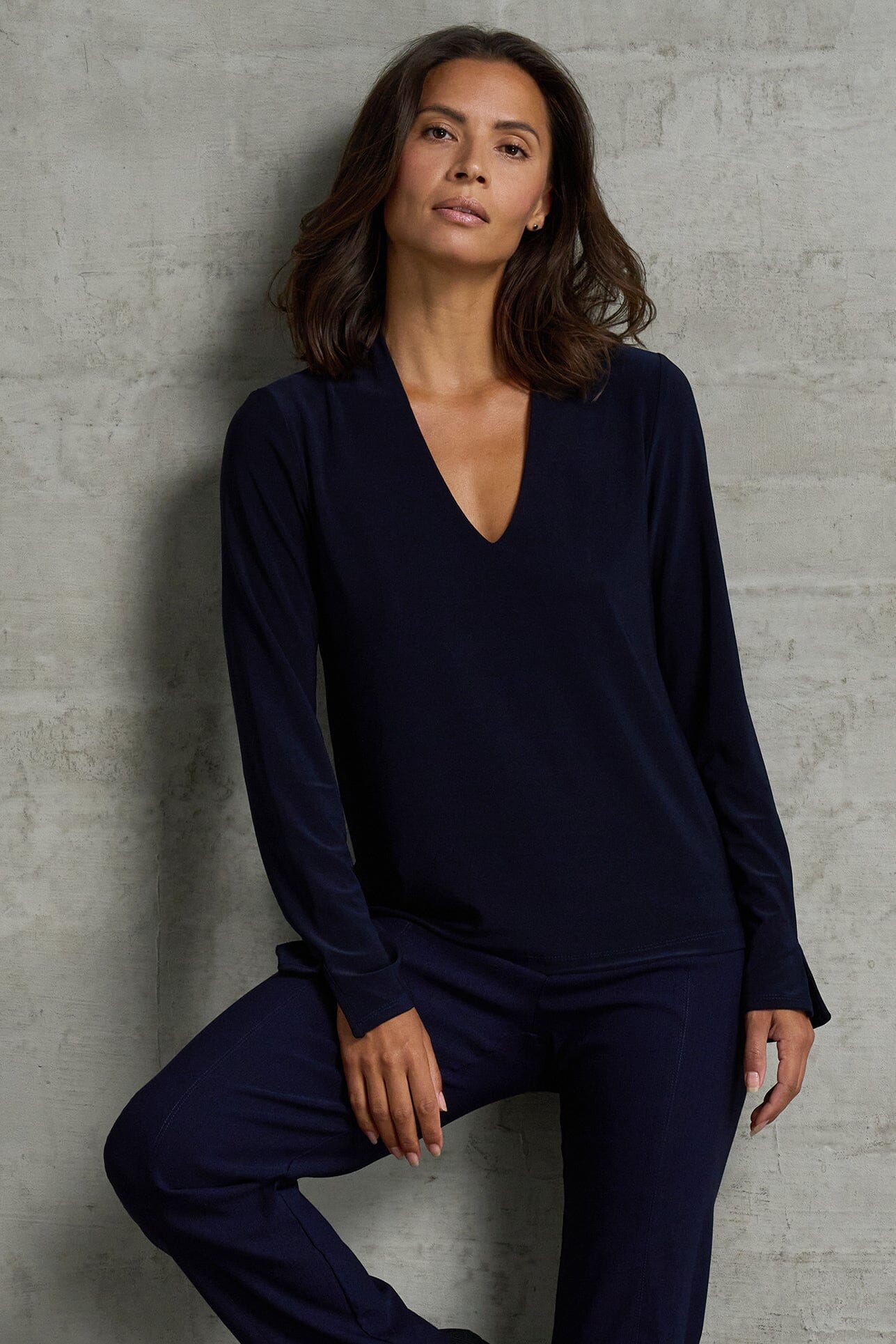 Tops - Essential Long Sleeve V-Neck