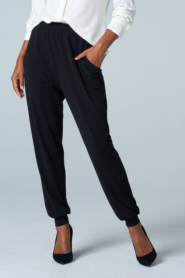 Essential Cuff Pant