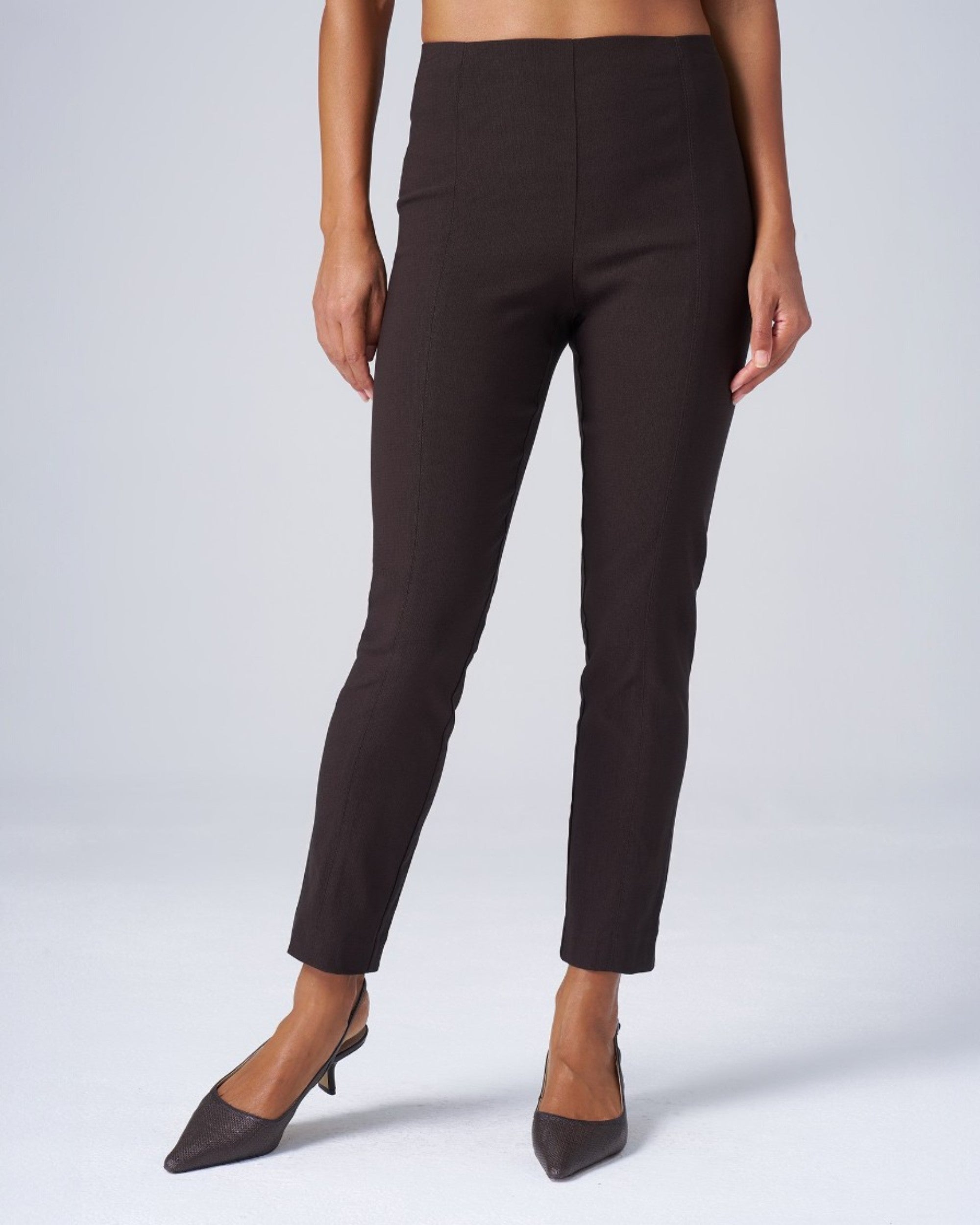 Slim Ankle Magic Pant