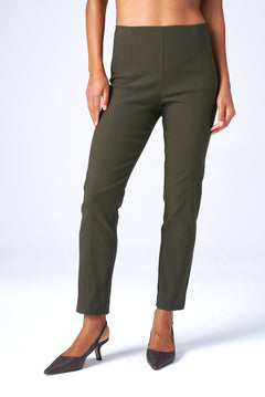 Slim Ankle Magic Pant in Olive