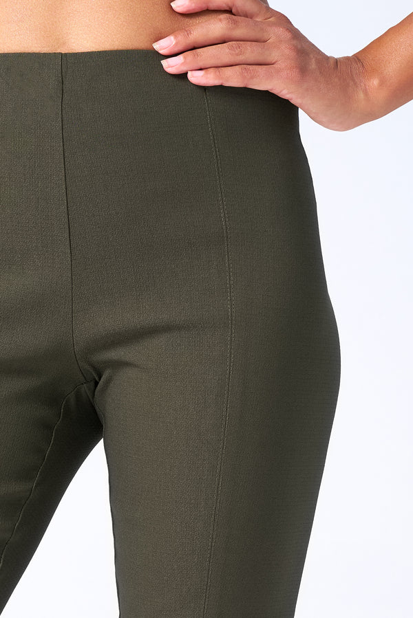 Slim Ankle Magic Pant