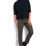 Slim Ankle Magic Pant in Olive