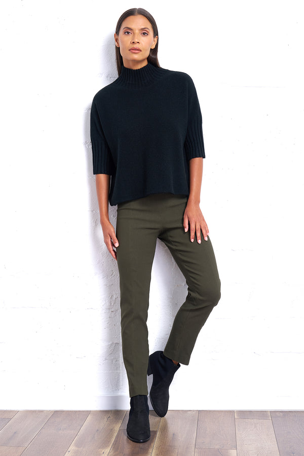 Slim Ankle Magic Pant