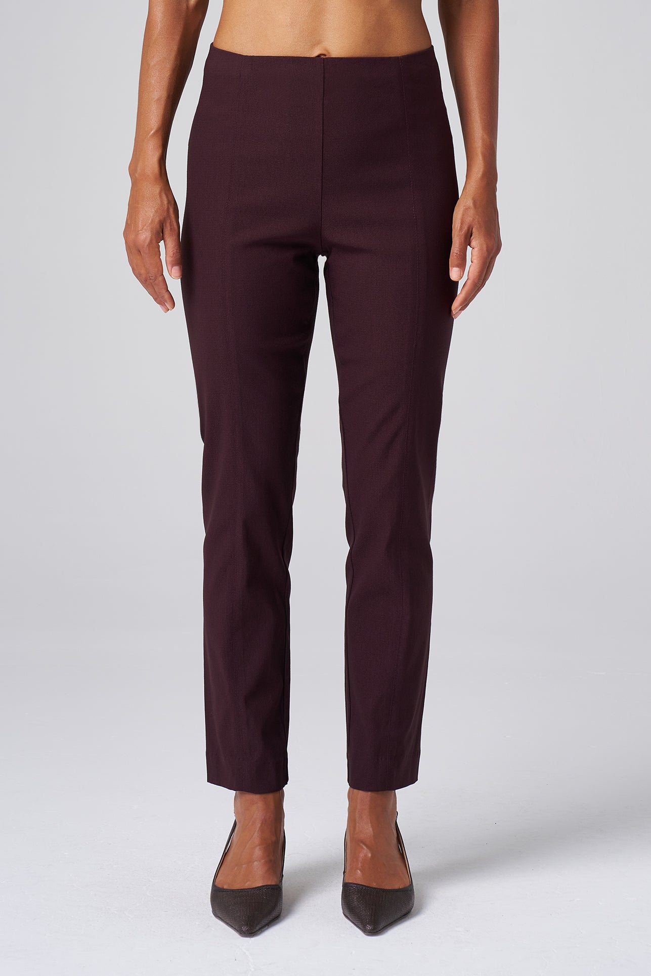 Slim Ankle Magic Pant in Black Cherry