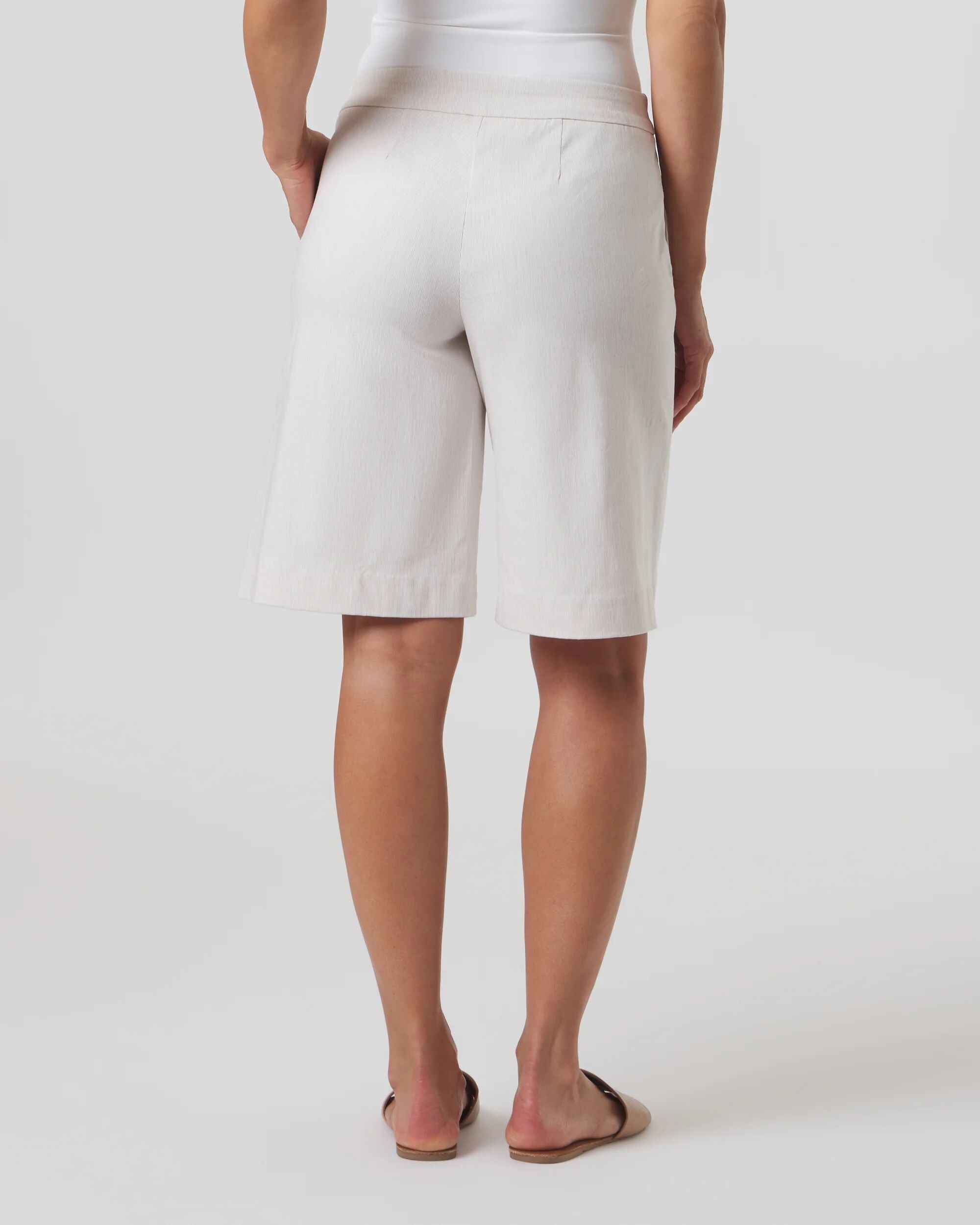 Montauk Bermuda in Oat Stripe