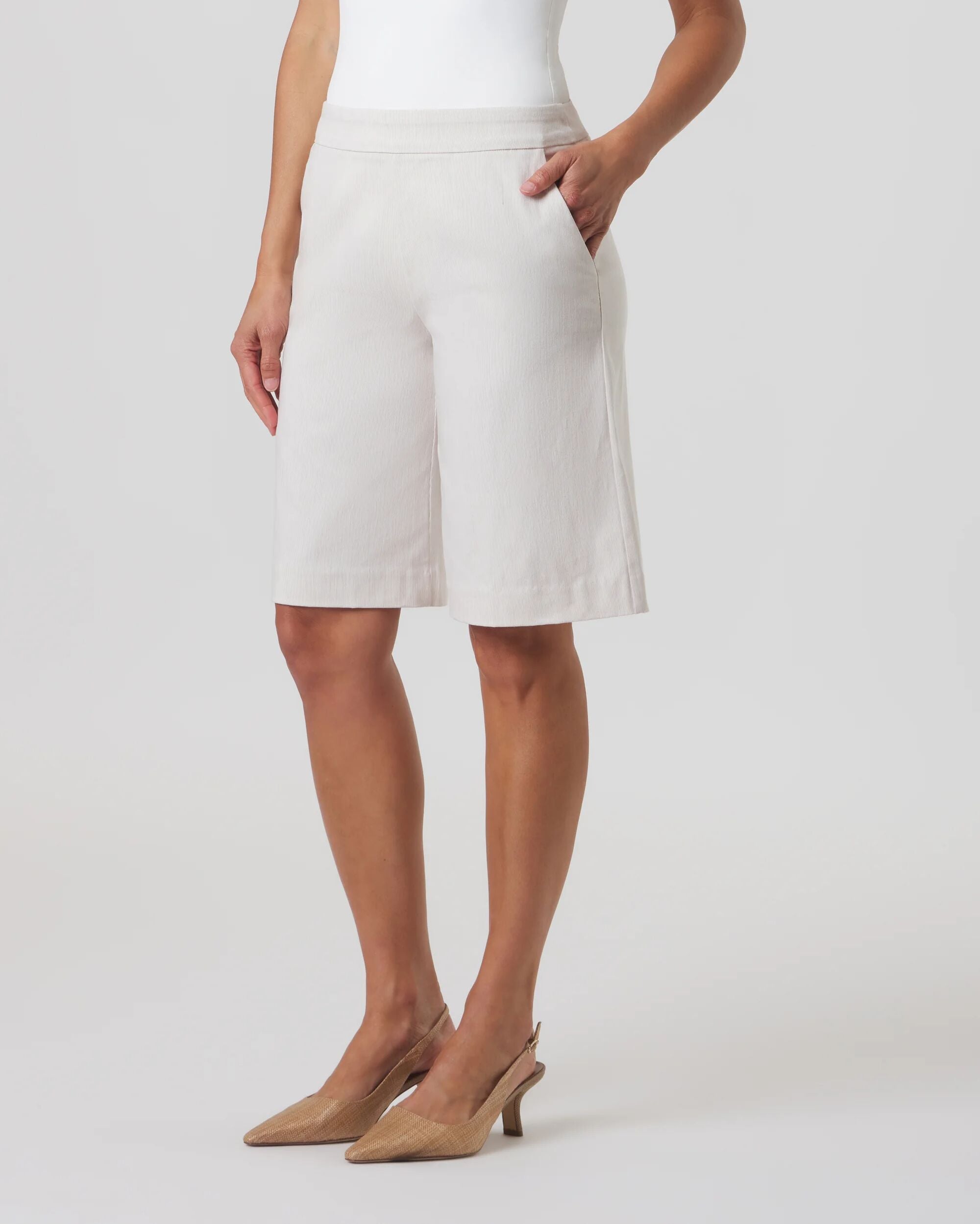 Montauk Bermuda in Oat Stripe