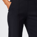 Signature Stretch Wilshire Pant in Black