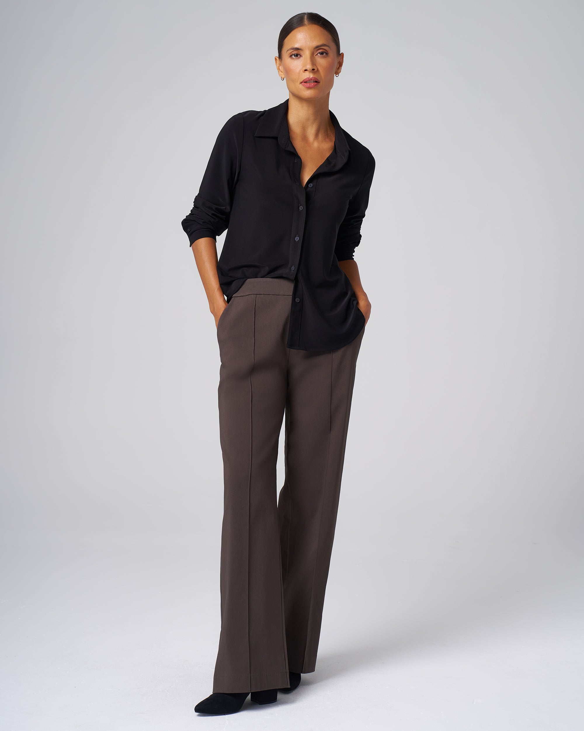 Katherine Stretch Button-Up Shirt Women's Workwear, Travel-Friendly, Wrinkle-Resistant Katherine Stretch Button-Up Shirt Women's Workwear, Travel-Friendly, Wrinkle-Resistant