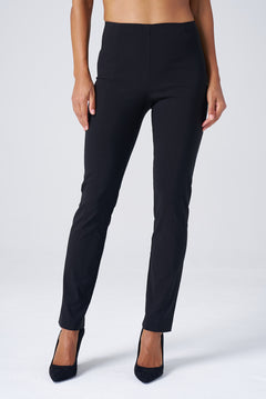 All-Season Tapered Pant in Black