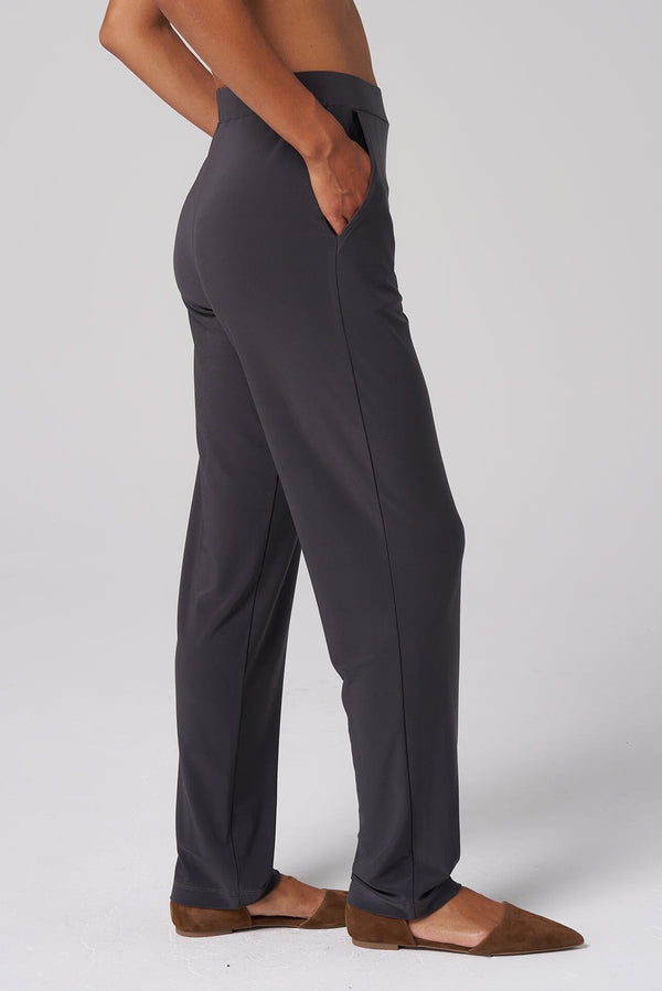 Pants - Essential Slim Pant